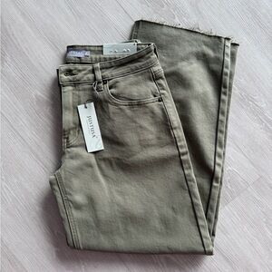 JustUSA Jeans mid rise barrel leg size 4 NWT